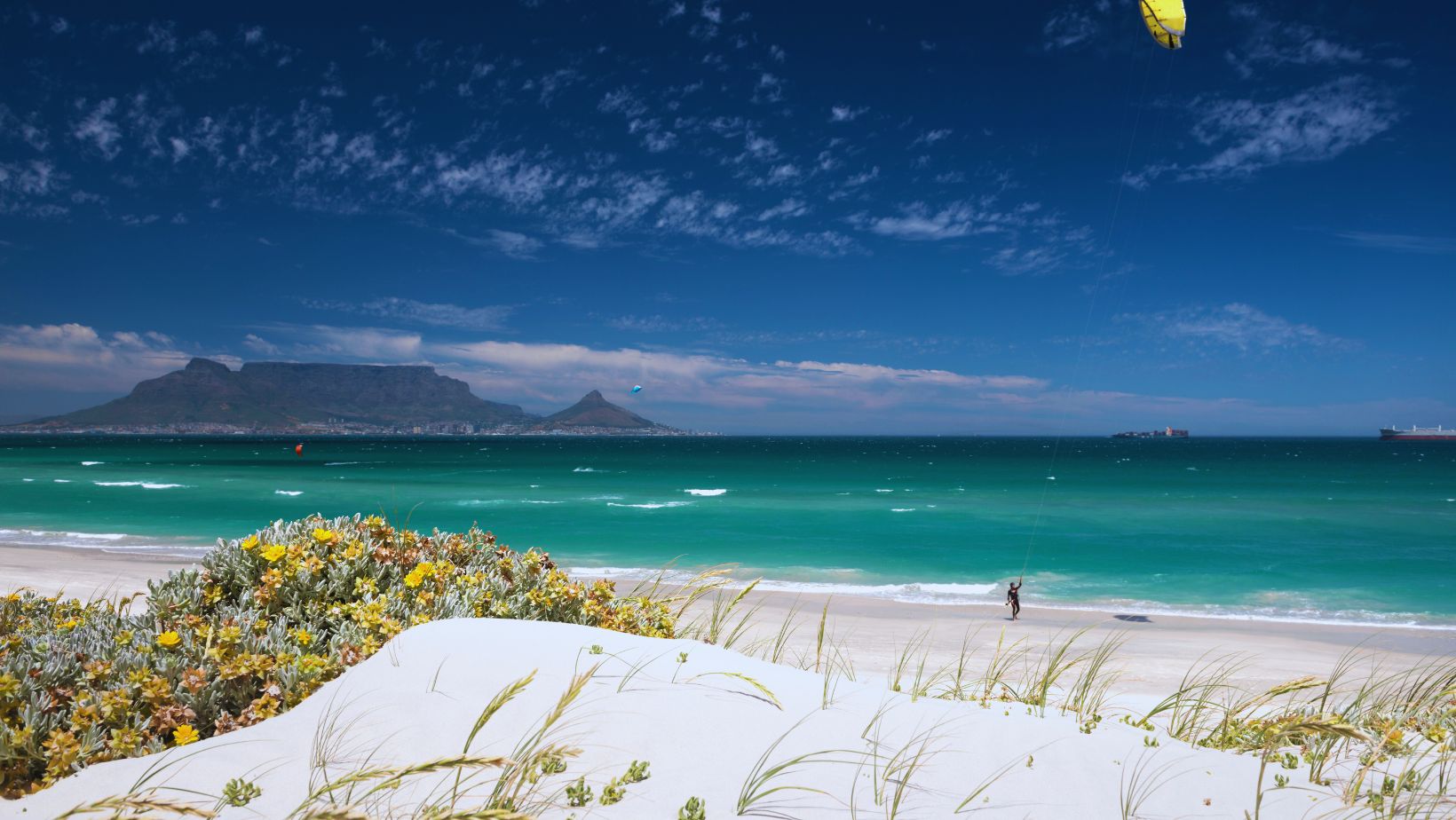 Kitesurfing in Cape Town: A Comprehensive Guide
