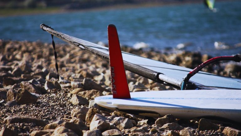 Beginner Windsurf Board Guide: Choosing the Right Board