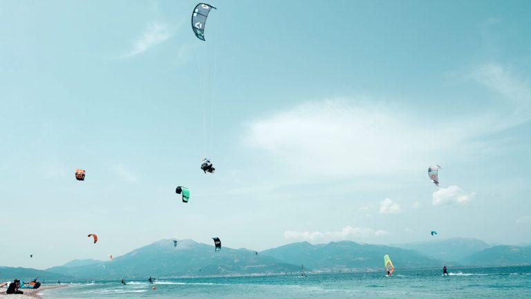 Kitesurfing in Malaga: The Ultimate Kitesurfing Experience